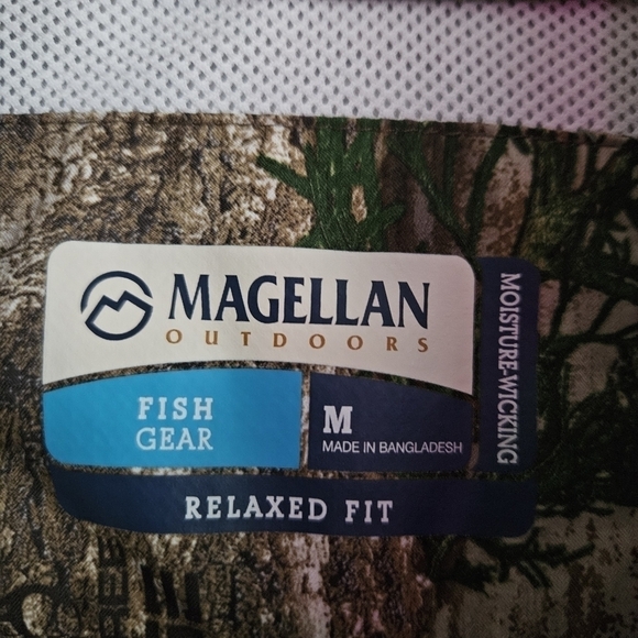 Magellan Camo L/S Fish Gear Relaxed Fit Shirt Sz Med Gorpcore Outdoor - Picture 4 of 12
